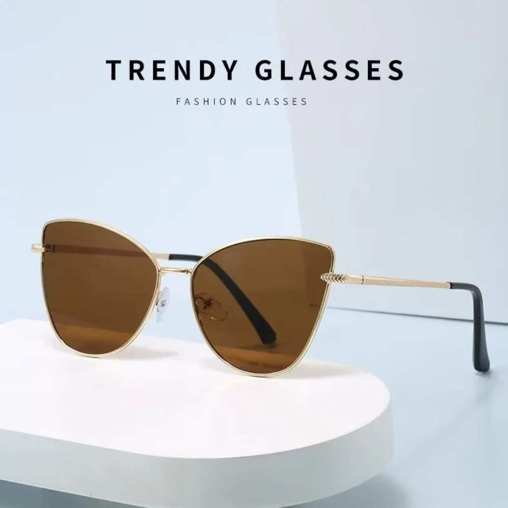 

Fashion Multicolor Cat Eye Sunglasses Alloy Frame Sun Protection UV400 Eyewear Punk Lightweight Big Frame Sun Glasses Outdoor