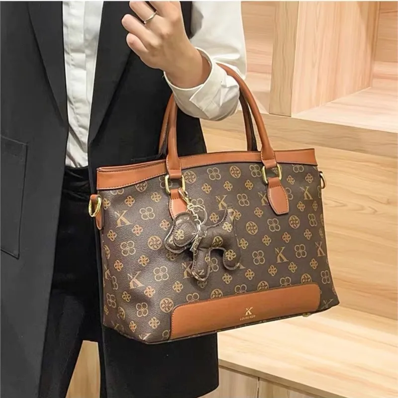 

Light luxury brand women's handbag 2025 new fashionable, multifunctional, high-end handbag with large capacity travel bag