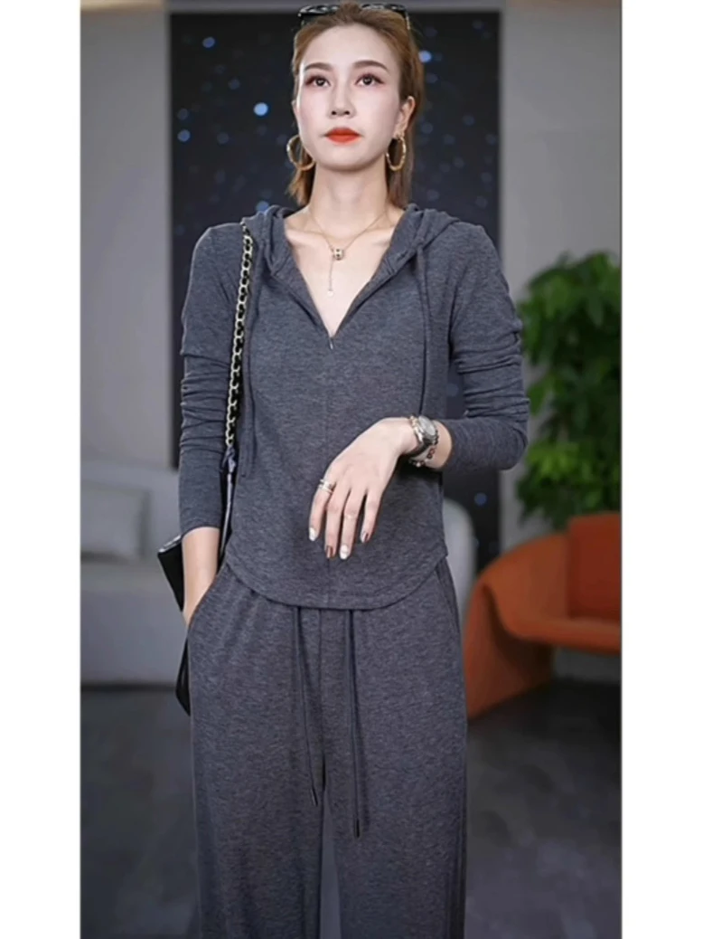 Wygodny, swobodny damski komplet 2025, nowa kolekcja jesienna, spodnie z szerokimi nogawkami, bluza z kapturem, dwuczęściowy zestaw, prosty styl, plus size, koreański styl.