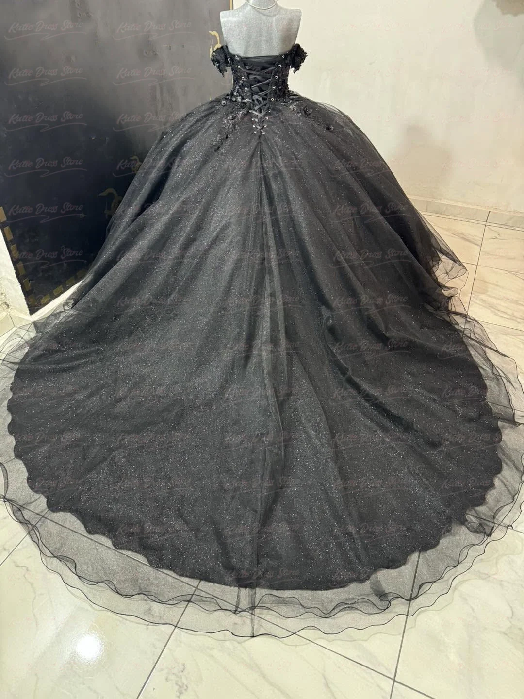 Black Customized Bridesmaid Dress Tulle For Women Lace Applique Sleeveless Puffy Elegant Birthday Party Evening Ball Gown