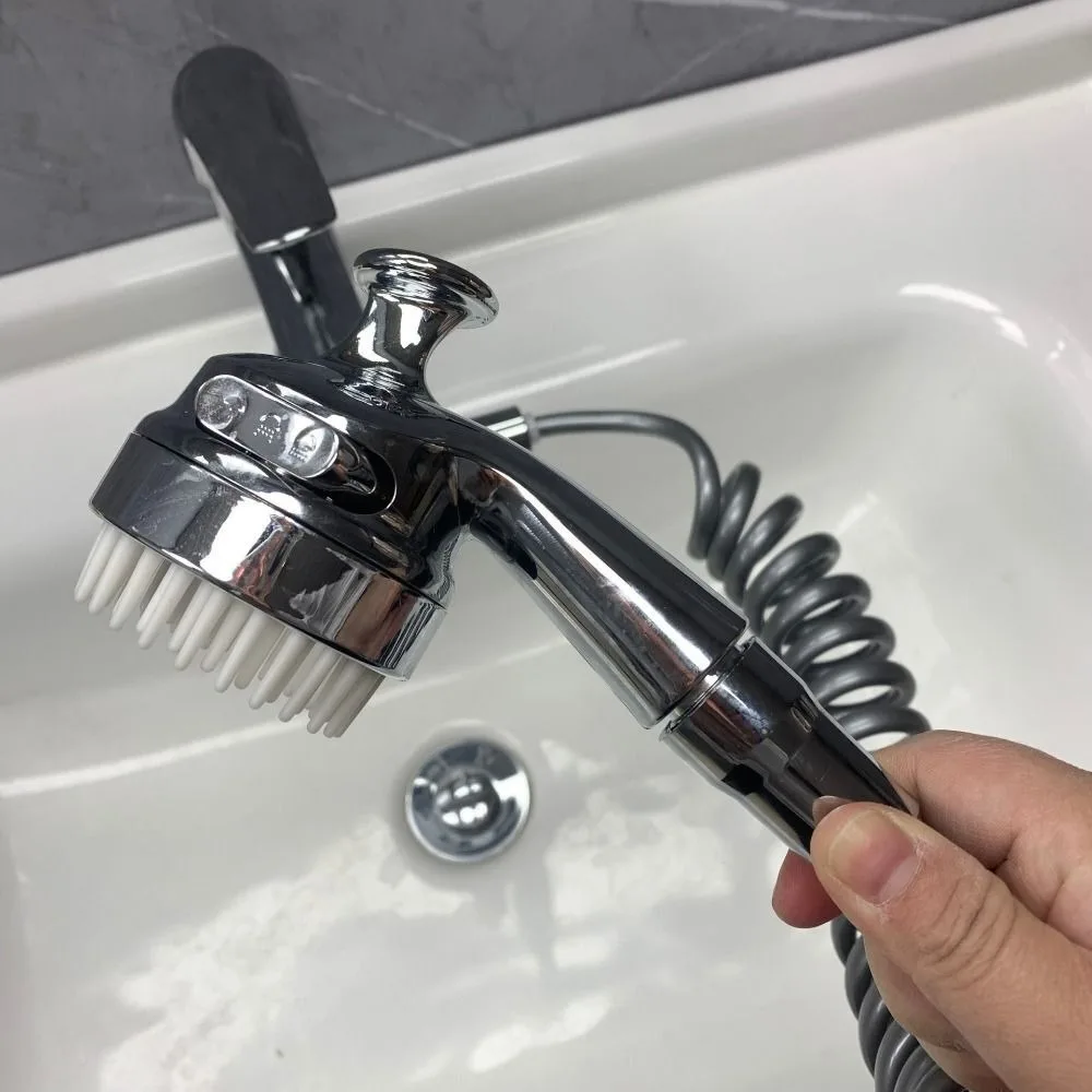 New Silicone Pet Shower Head Soft Portable Dog Shower Attachment Durable Shower Hose Attachment Cat and Dog Bathing Nozzle