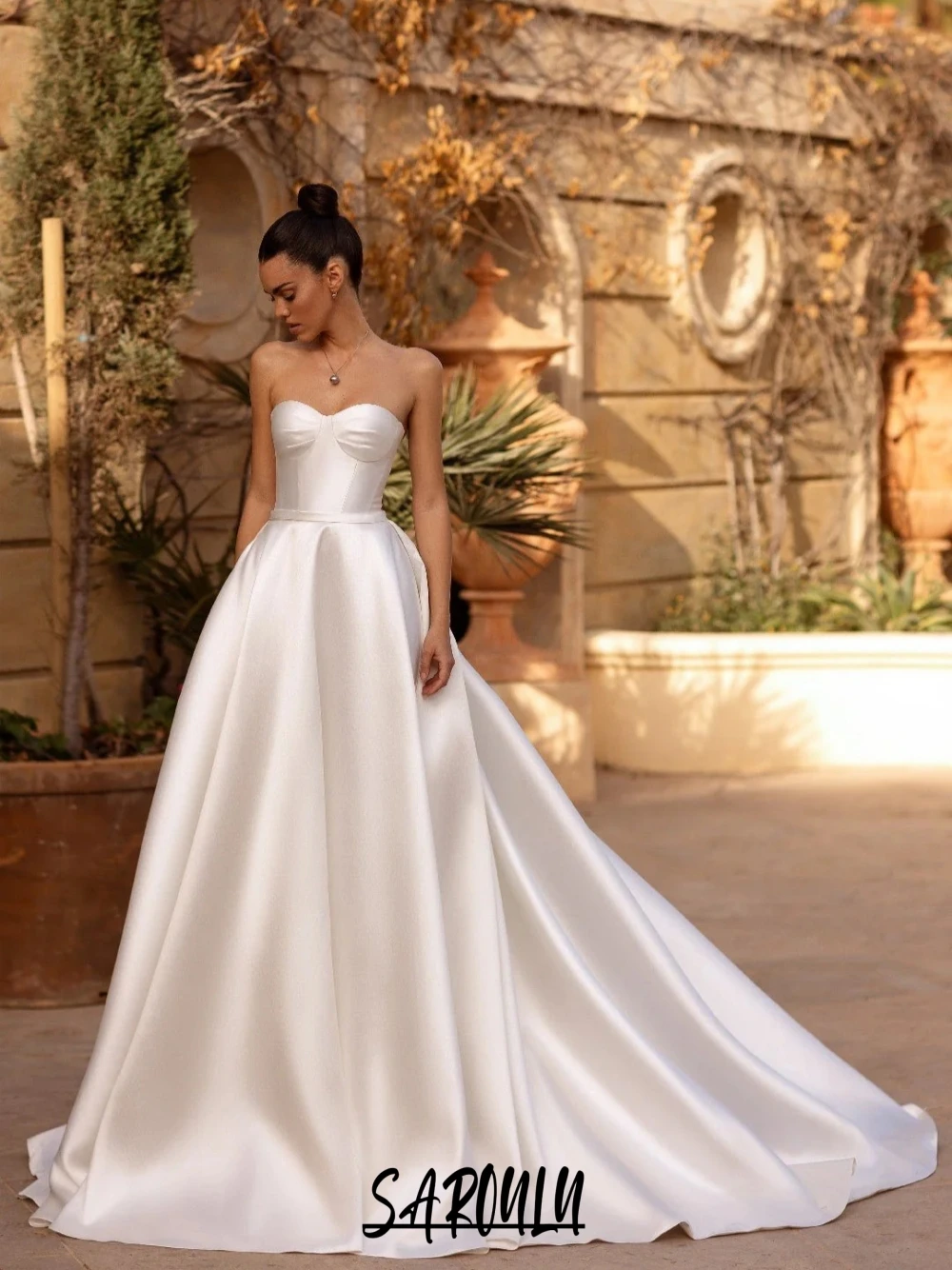 

Elegant Satin A Line Wedding Dress Charming Sweetheart Neckline White Bridal Gown Women Simple Floor-length Customized Wear