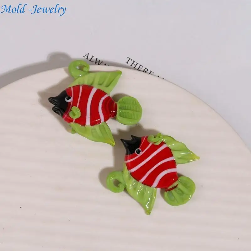 

69HB 6 Pack Fashionable Fish Glaze Pendant Glaze Charm Small Necklace Charm Fish Jewelry Finding for Stylish Accessorizing