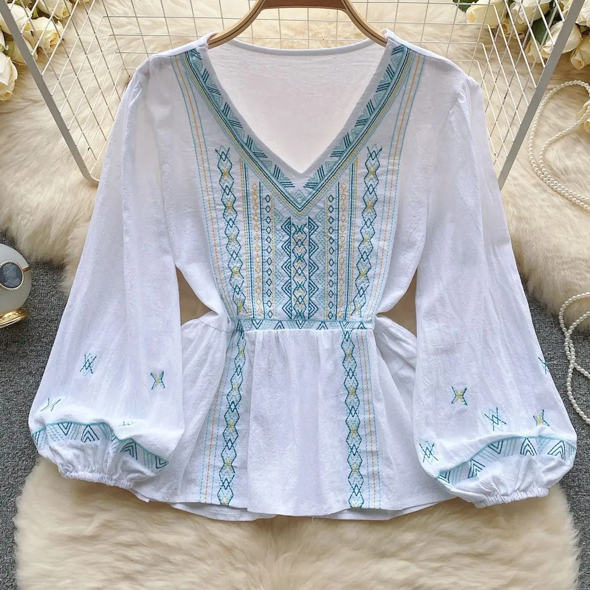 Autumn Women Vintage Ethnic Style Puff Sleeve Embroidery Shirt Ladies V-neck Design Niche Chic Light Luxury Elegant Top