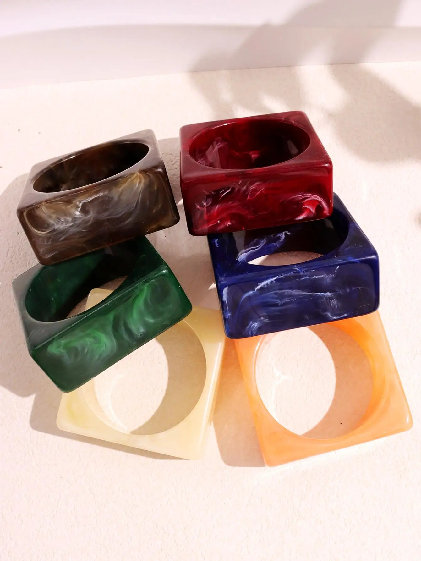 HUANQI Fashion Chunky Thick Colorful Marble Pattern Acrylic Resin Square Round Bangles for Women Girls Party Travel Jewelry