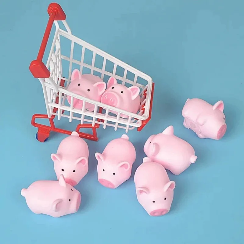 

1pcs 5cm Mini Pink Squeeze Piggy Cute Sounding Piggy for Piggy Lovers Party Favor Gifts
