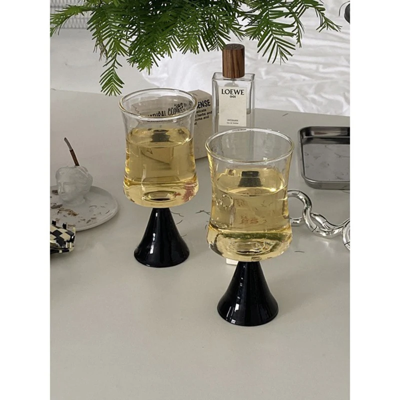 

Medieval Glass Goblet Juice Cup Curve Creative Cup Black Heat-Resistant Water Cup Ins Style Drinking Utensils