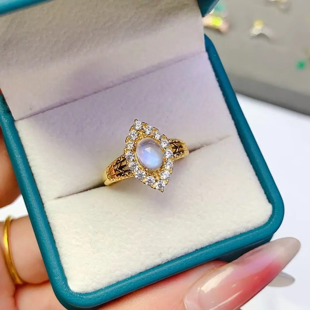 

KJJEAXCMY High End Women's Ring Natural Moon Stone S925 Silver with Electroplating Boasting High Clarity Full Brilliance