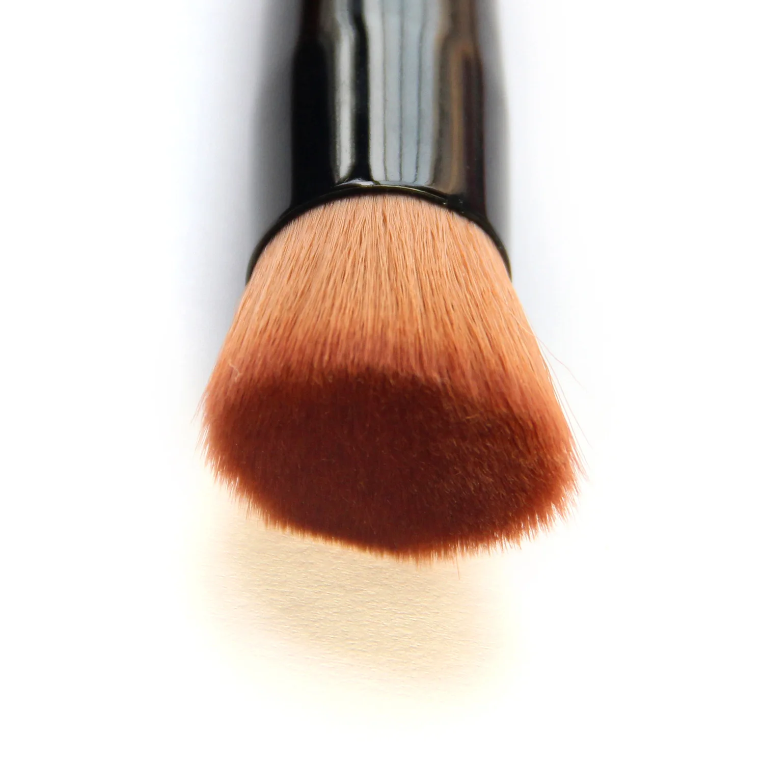 Luxury Makeup Brush Sculpting Contour Brush High Quality Soft Brush Artificial Fibre Brush