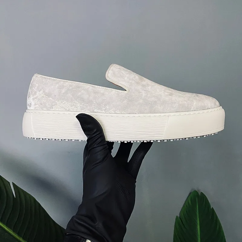 JINIWU 2026 Autumn Winter White Loafers Velvet Surface White Shoes Slip On Lazy Shoes Slip-on Men Shoes