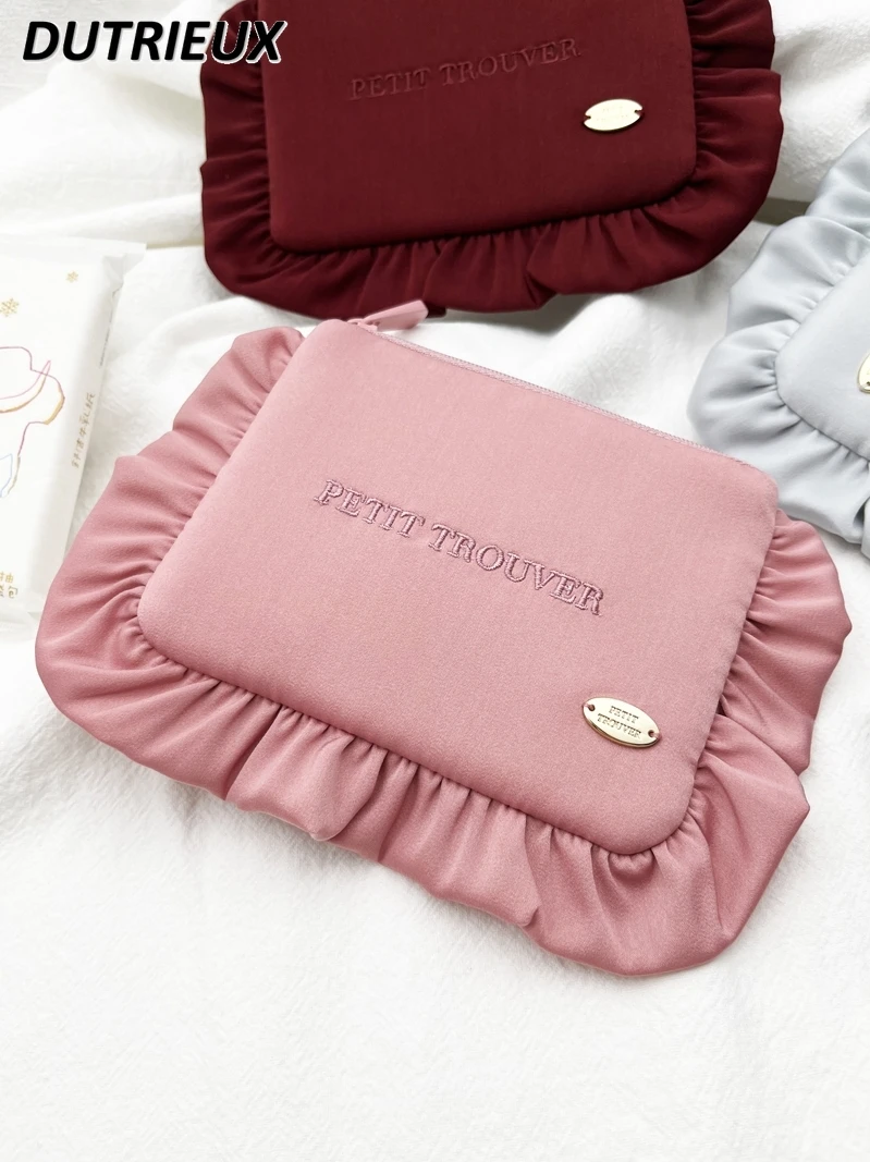 Spring Summer 2024 New Solid Color Makeup Pouch for Women Lace Semicircle Cosmetic Bag Fashion Sweet Cute Storage Bags