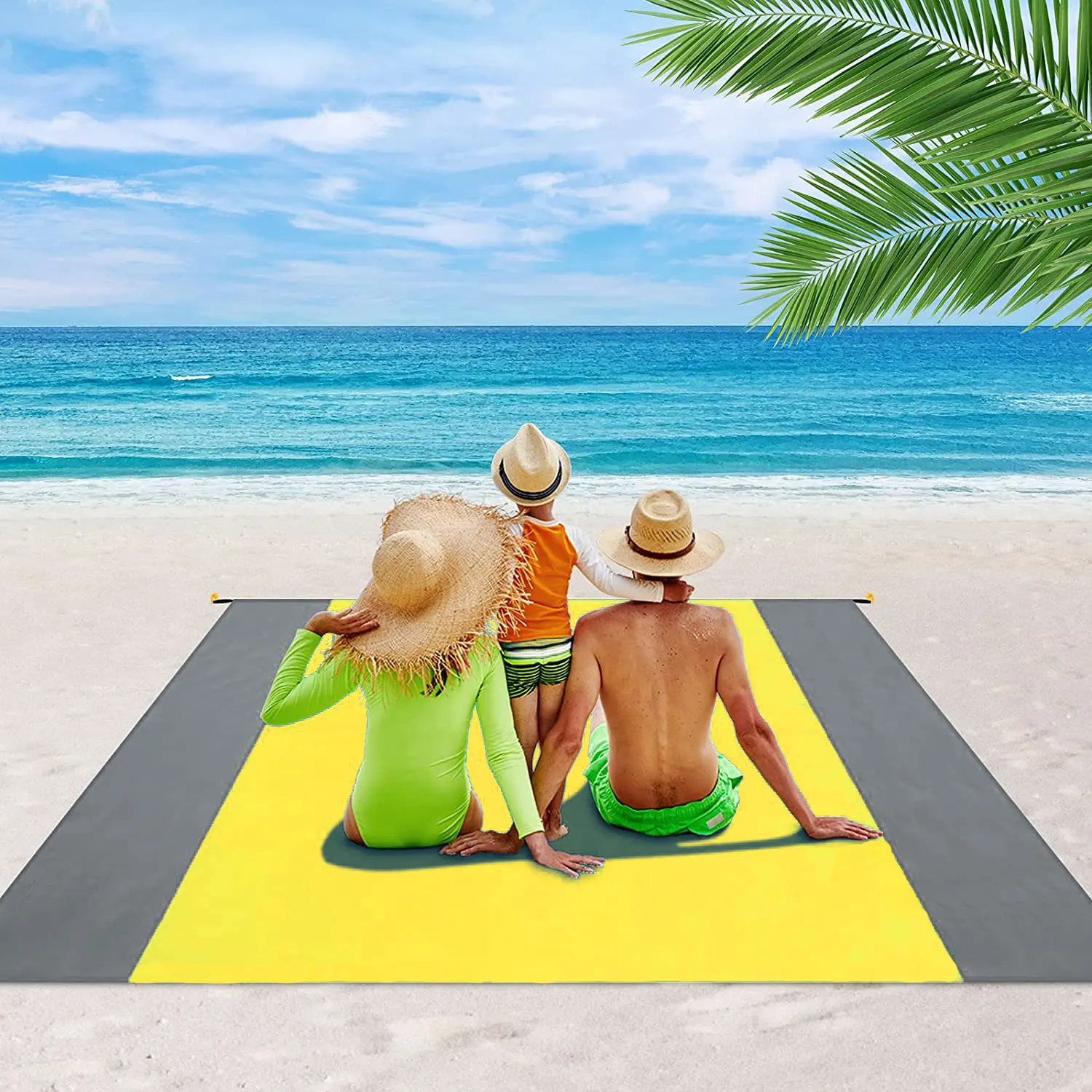 Foldable Outdoor Camping Mat with Waterproof and Moisture-proof Function, Suitable for Beach, Picnic and Storage