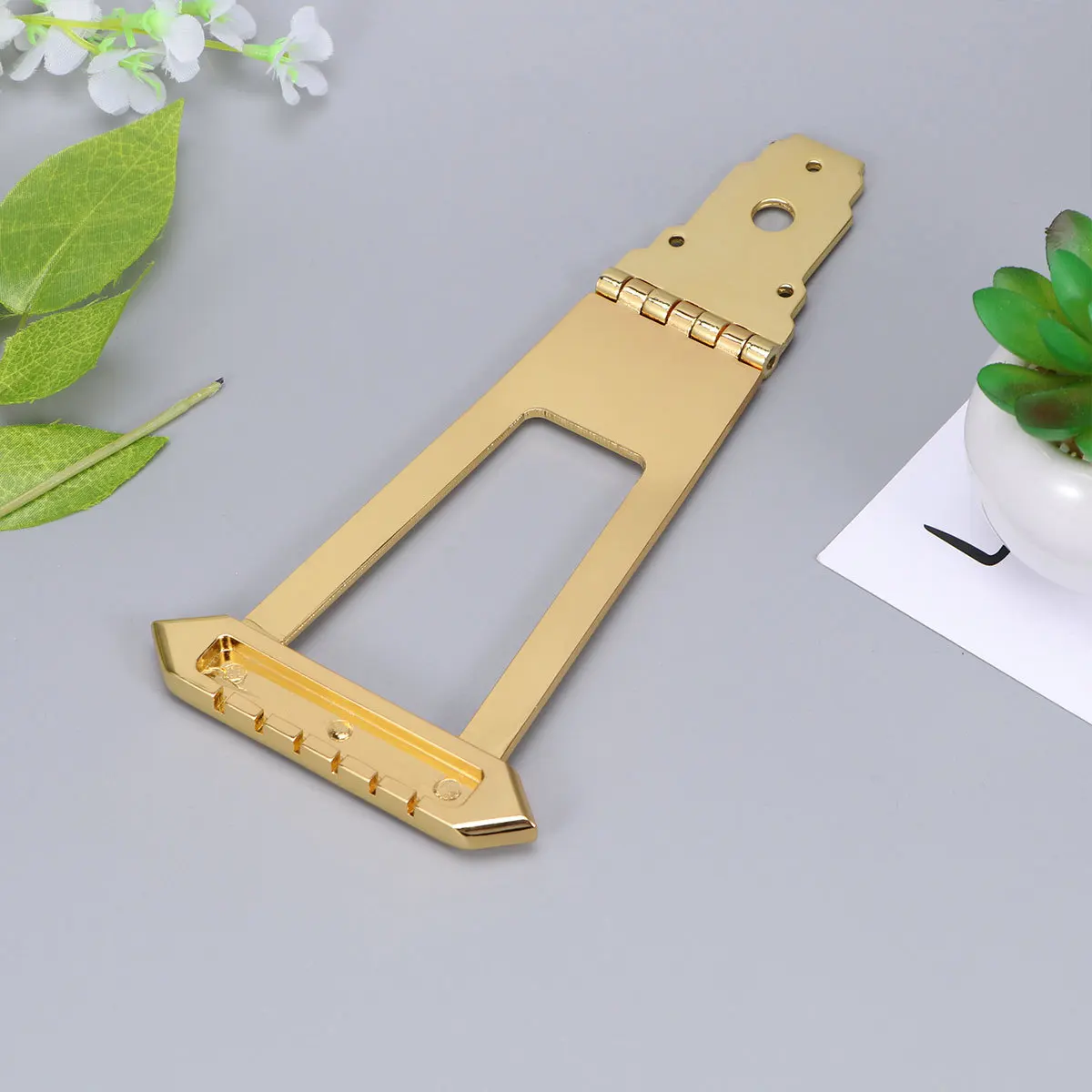 

6 String Golden Square Shape Tailpiece Metal Replacement for Jazz Guitar Tailpiece Set Professional