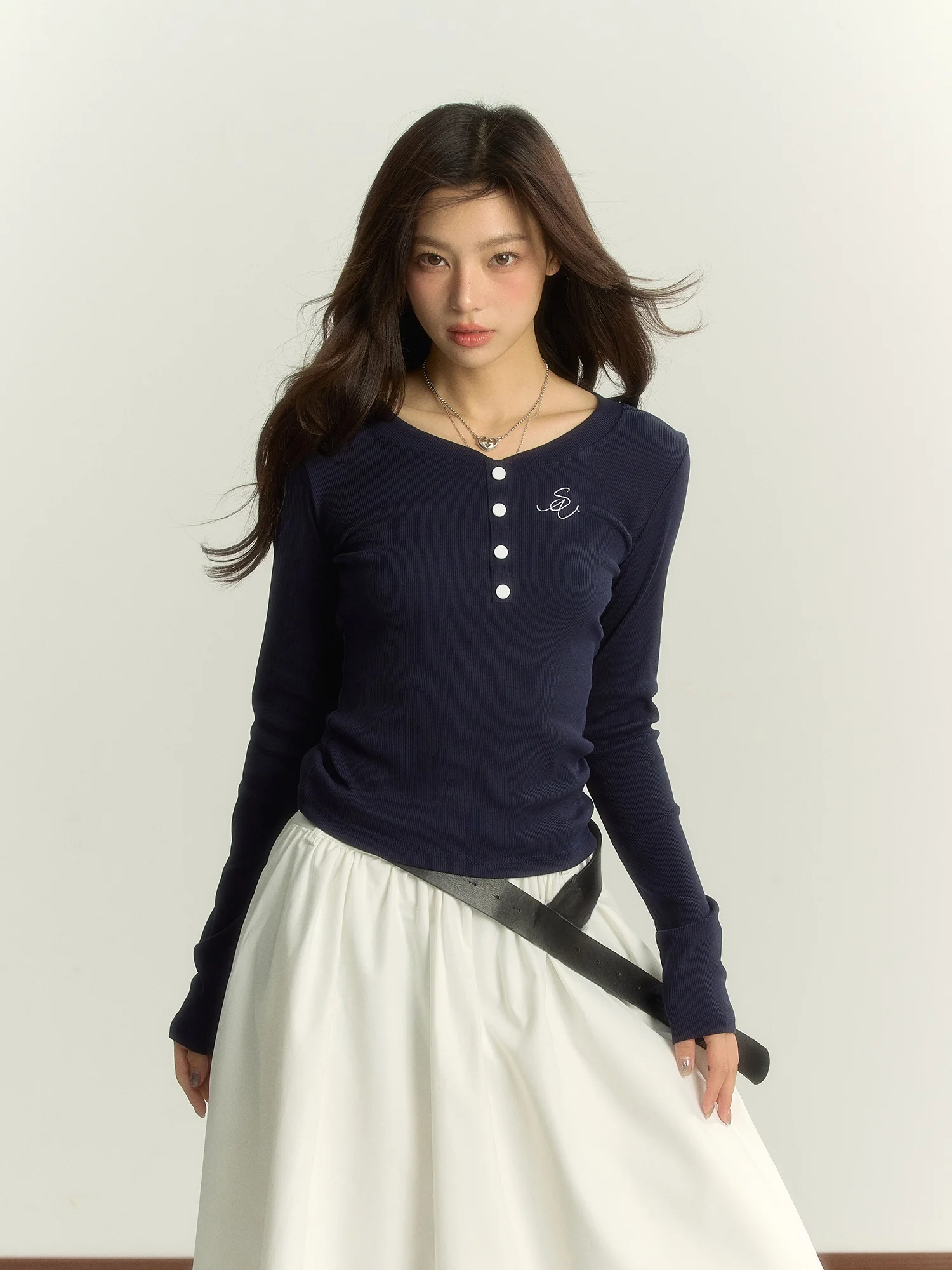 

Slim Fit Long Sve Knitted Base Layer Top in k Blue Embroidered Korean Sle Commute Faion Women's Polyester Cotton Blend