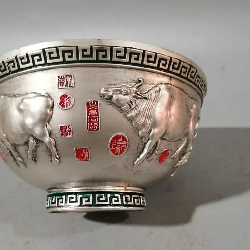 

Made in Years of Qian Long Emperor of Qing Dynasty Relief Money Drawing and Luck Changing Five Cattle Bowl Decoration Five Cattl