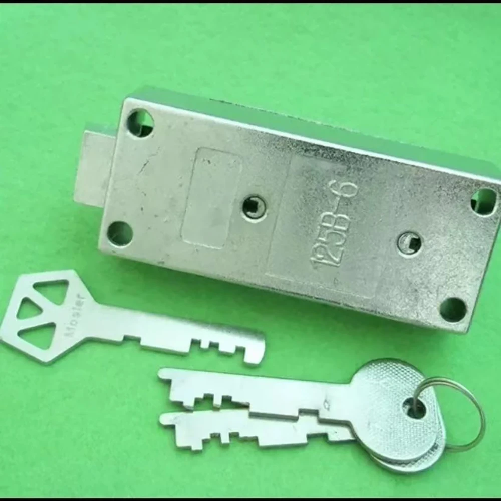 Vault Door Lock Double Lock Bank Management Lock Lock Double Key Cylinder Anti-theft Double Cylinder Random Color