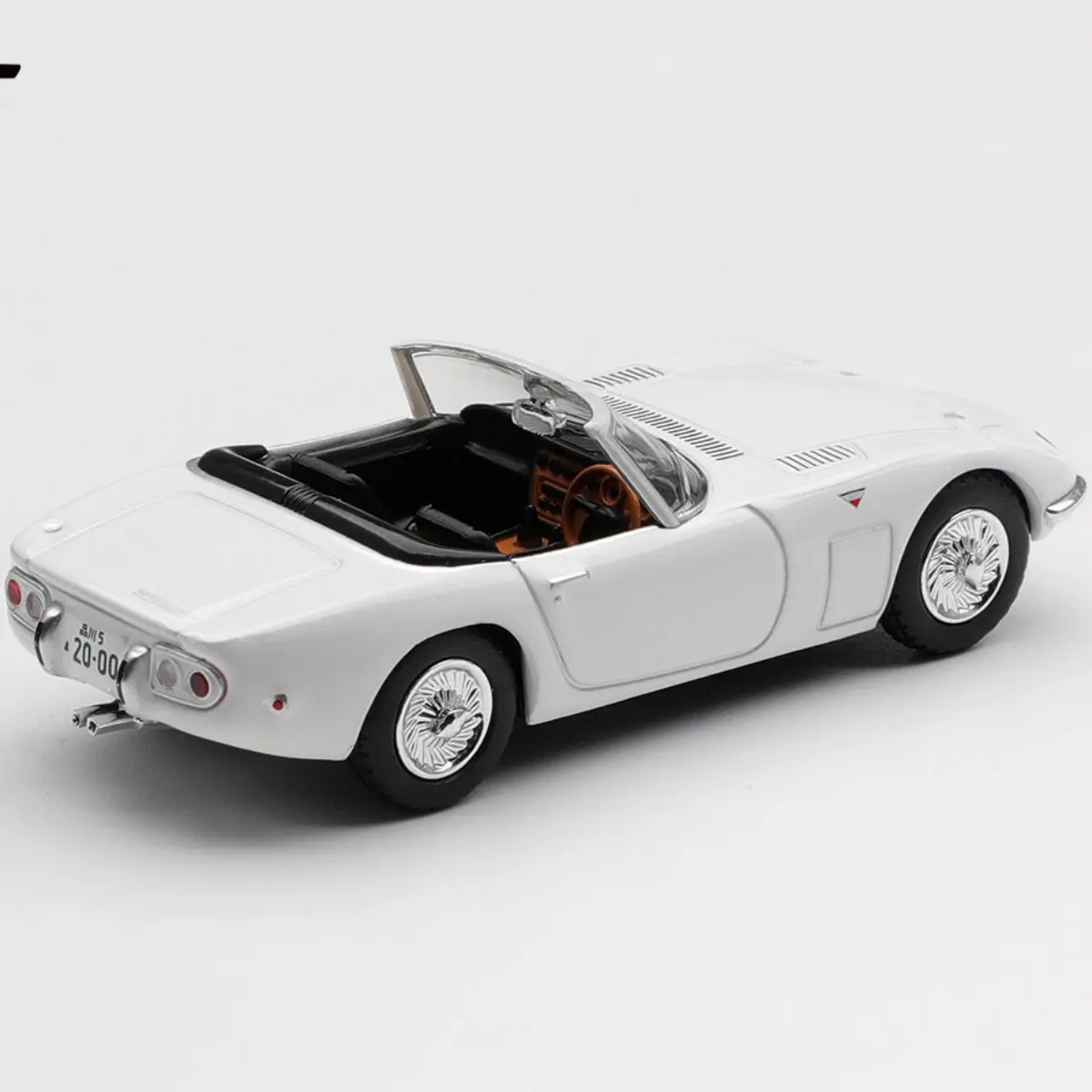 MINIGT TSM 915 1:64 Collection 2000GT Diecast Model Car