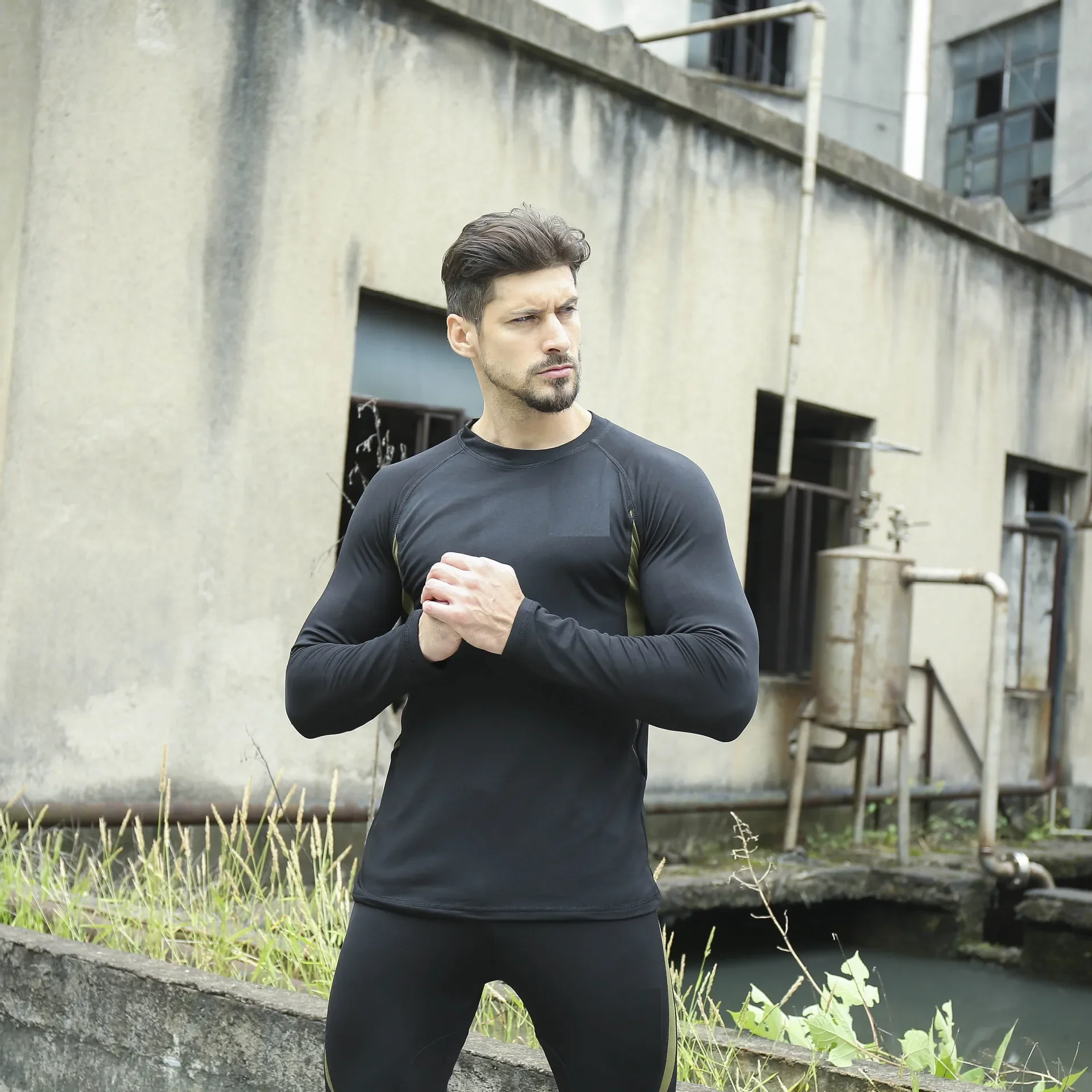 Men's Outdoor Tactical Fleece Thermal Underwear Set Quick Drying Cycling Fitness Tight Functional Underwear Sports Set