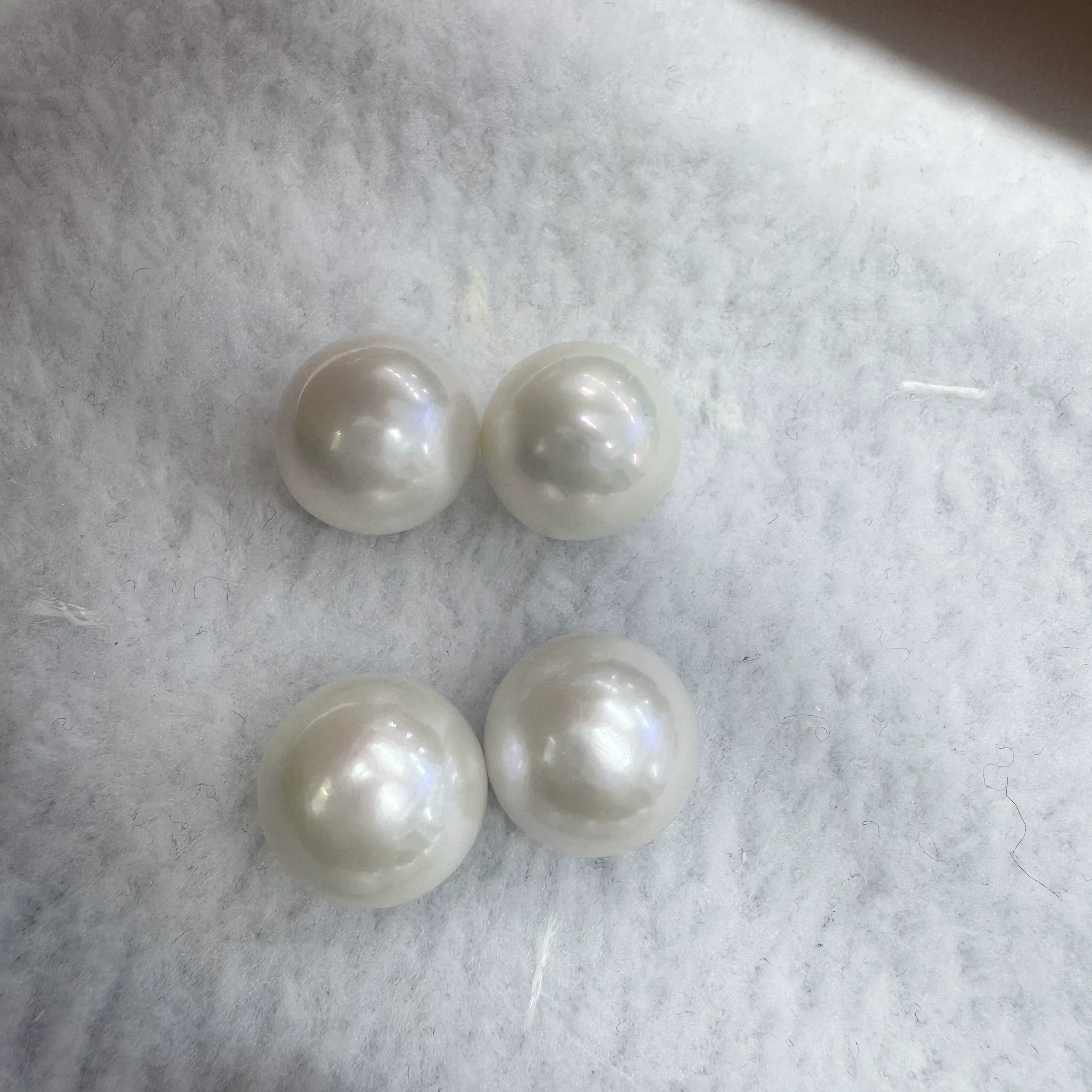 

Large grained pearl AAAA10-14mm natural round pearl earrings 18K/AU750 gold