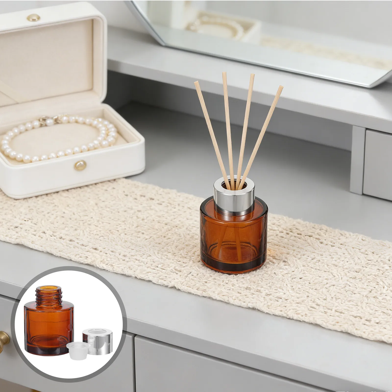 

2Pcs 50Ml Sturdy Spillproof Glass Diffuser Bottle Aromatherapy Jar Refillable Essential Oil Storage Bottle Home Living Room