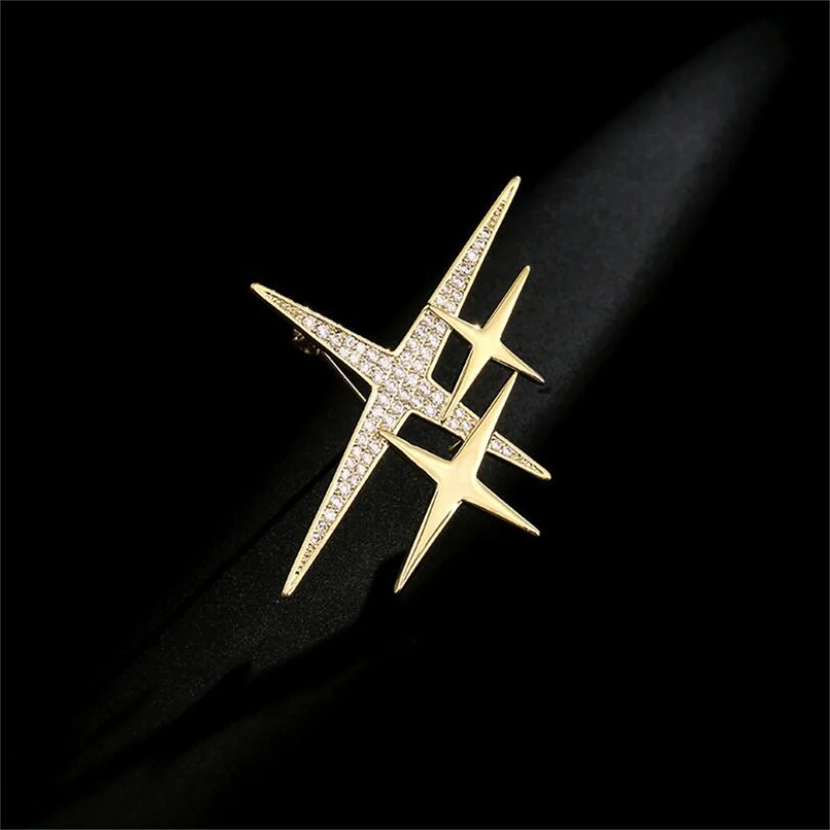 1Pc Exquisite Da Mang Xing Brooch For Men And Women, Fashionable Jewelry, Suit Shirt, Backpack Accessories, Birthday Party Gifts