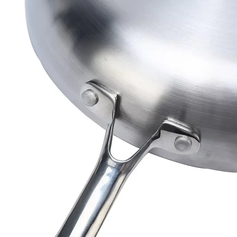 Three-layer steel flat-bottomed frying pan 304 stainless steel non-stick coated multifunctional household omelette frying pan