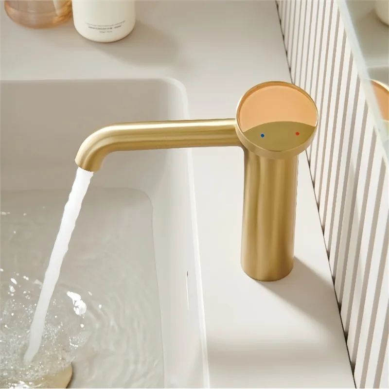 

Brushed Gold Basin, Gun Gray Faucet, Simple Hot and Cold Washbasin, Creative Art Under The Table, Pink Single Hole Faucet