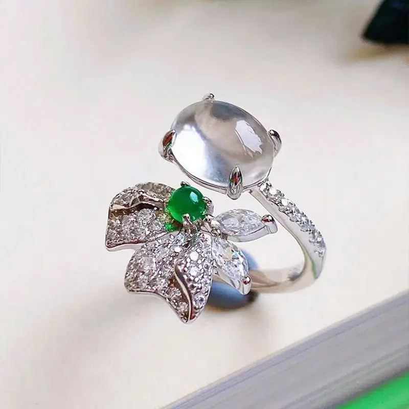 

Design ring, ice kind, glass kind, water foam, jade green chalcedony, live ring, femininity fashion.