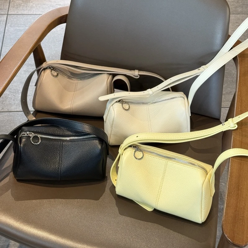 

Women's Top-Grain Leather Crossbody Bag – Convertible Small Shoulder Purse, Minimalist Everyday Tote Lightweight Portable Bag