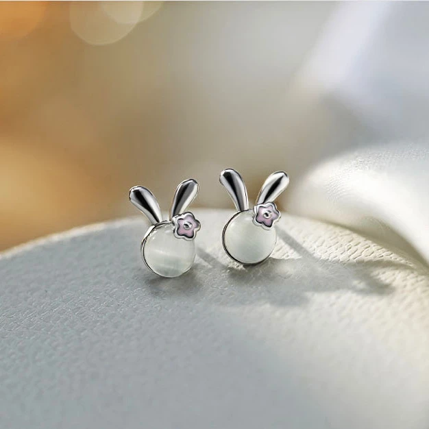 MEETSOFT 925 Silver Romantic Cat's Eye Rabbit Small Flower Stud Earrings for Fashion Women Fine Jewelry Minimalist Accessories