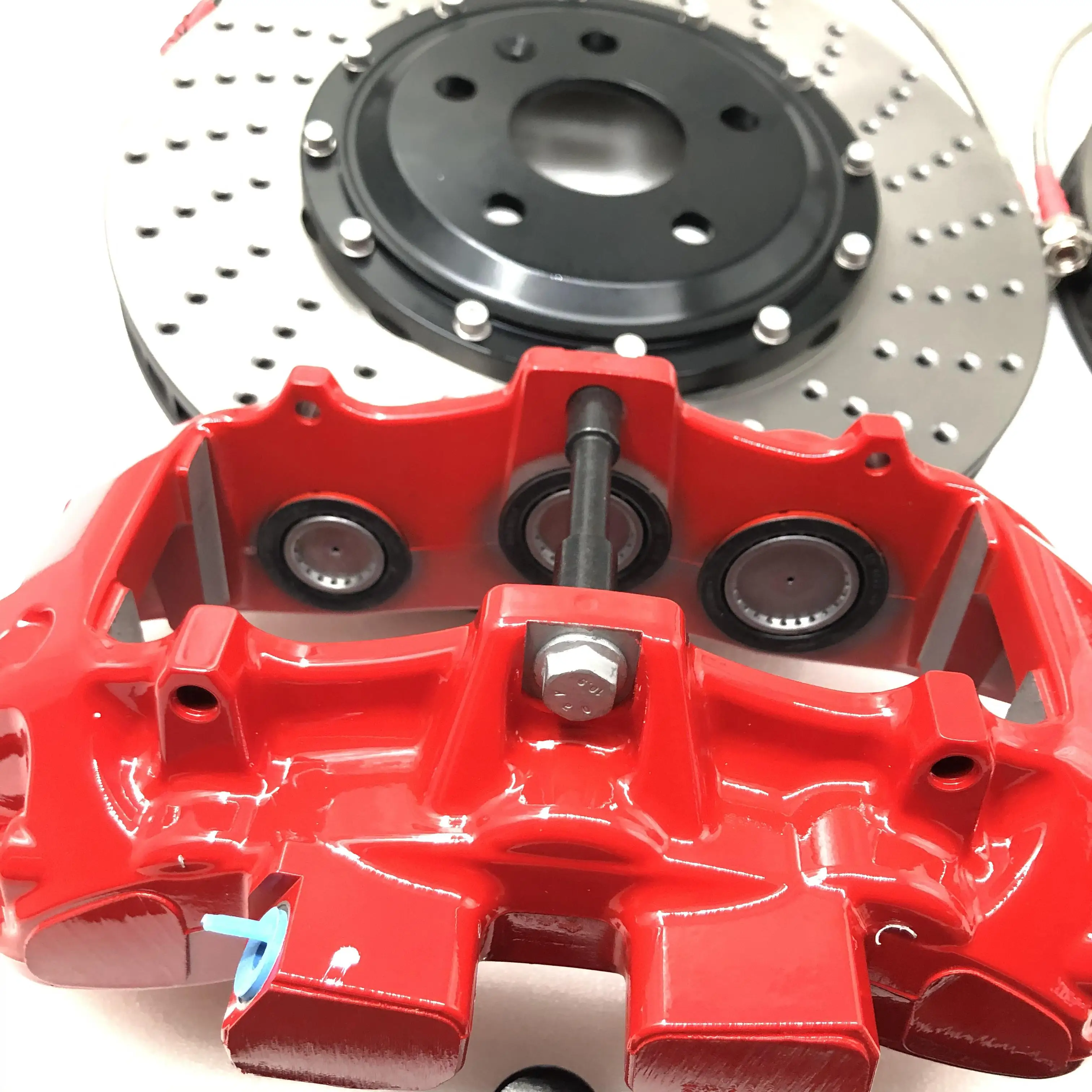 High quality GTS6 brake caliper set, paired with 360-400mm brake discs, suitable for Cadillac CTS6 XT5 XT6 XT4 GT4 SRX Volvo