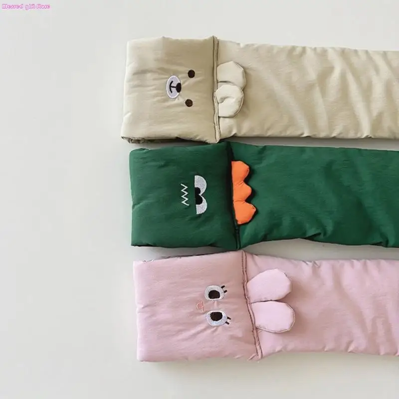 D0JC Comfortable Filled Cotton Scarf With Adorable Bear Design For Infants And Toddlers Cold Weather Essential Accessory