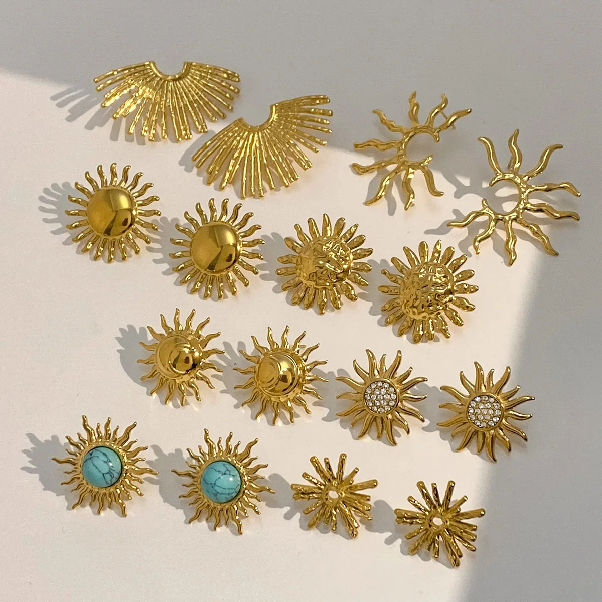 Stainless Steel PVD 18K Gold Plated Tarnish Waterproof Sunshine Flower Stud Earrings For Woman Jewelry Wholesale INS