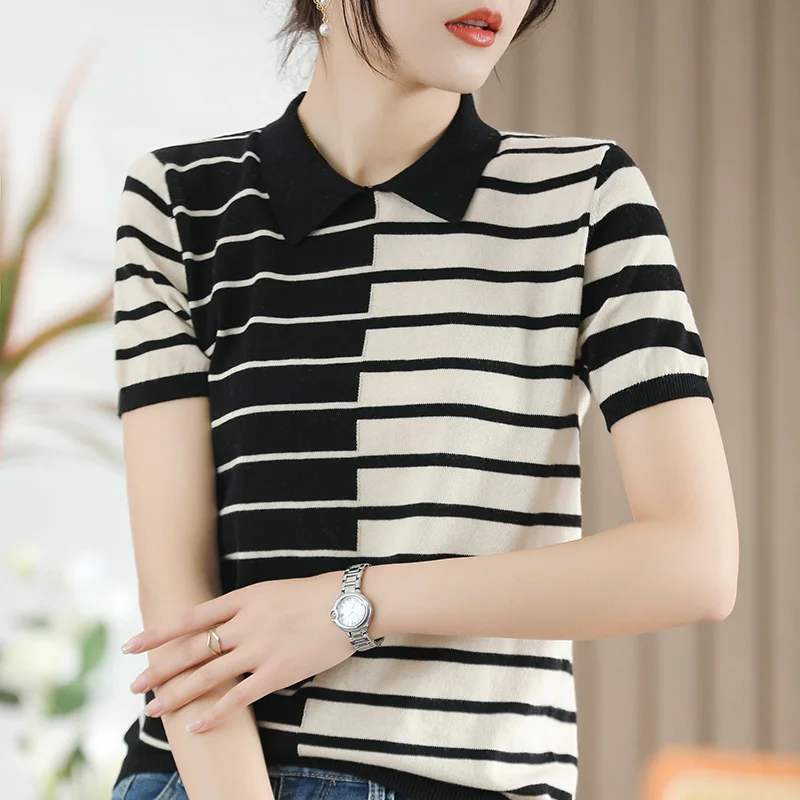 Contrast striped half sleeved Korean Blouse autumn/winter new pullover Korean version solid color flesh blocking lazy style top