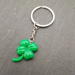 Hot creative green four-leaf clover lucky charm key chain key chain ring pendant bag accessories girl cute key ring gift