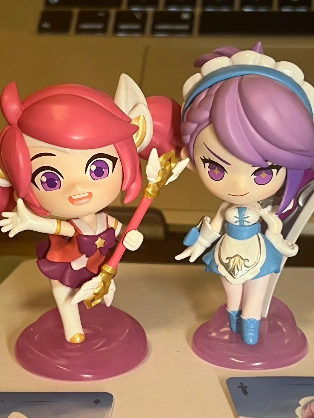 Popmart Teamfight Tactics Little Legends Série 2 Mini Figura Caixa Surpresa - Presente Misterioso Colecionável para Fãs de Jogos de Mesa