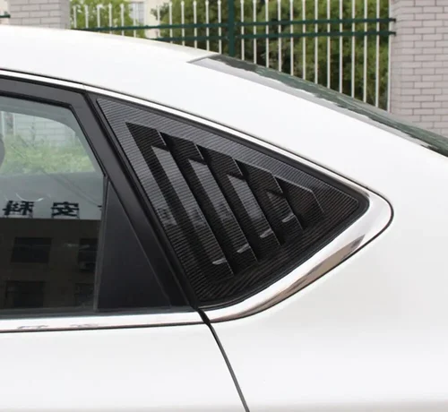 Imagen 2 del producto Para Nissan Sentra Sedan 2013-2019 persiana trasera de coche ventana cubierta de obturador lateral pegatina embellecedora pala de ventilación ABS fibra de carbono negro Auto