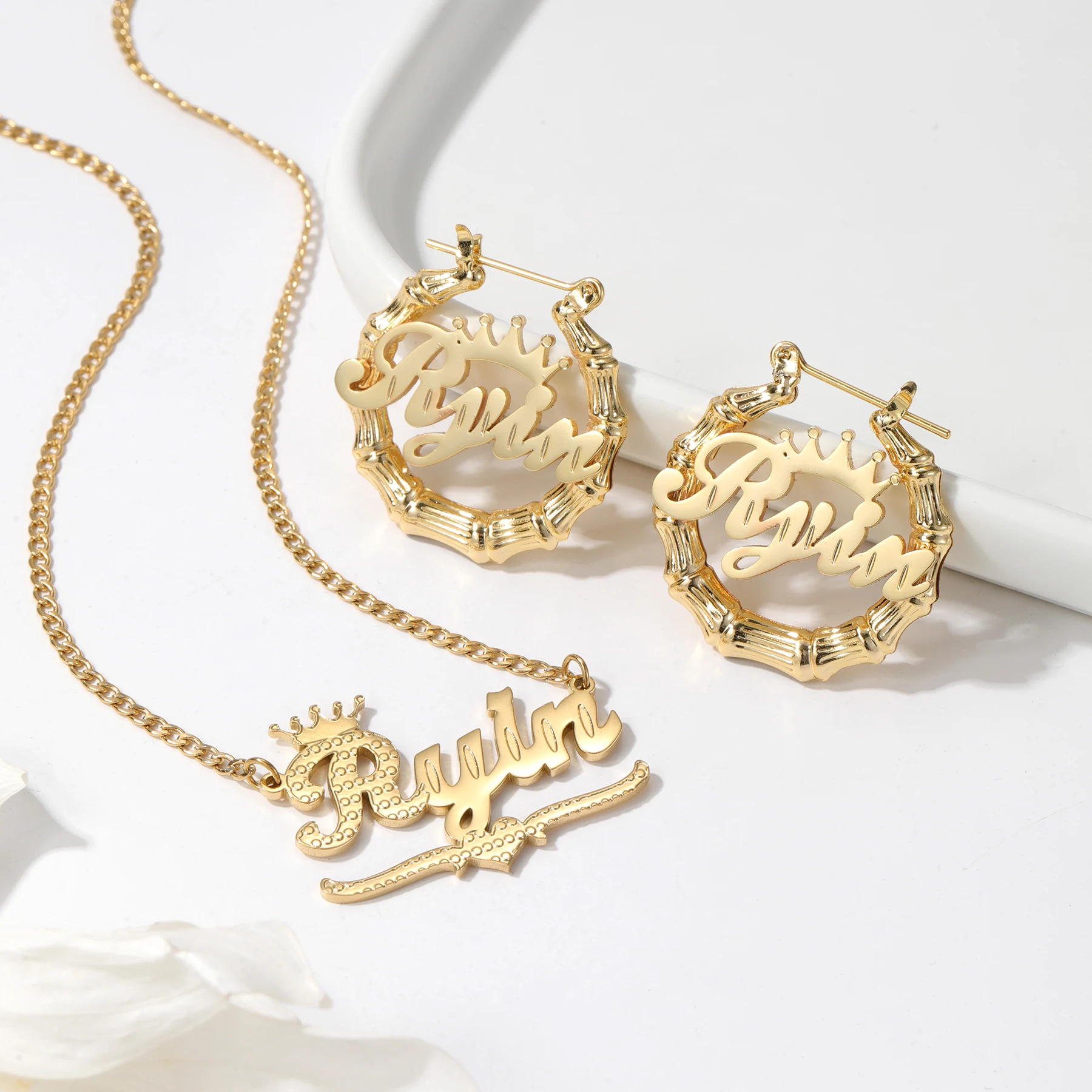 

Cuatom Set Name Earrings Necklace Crown Pendant Luxury Set Personalization Stainless Steel Jewelry For Women Valentine Day Gifts