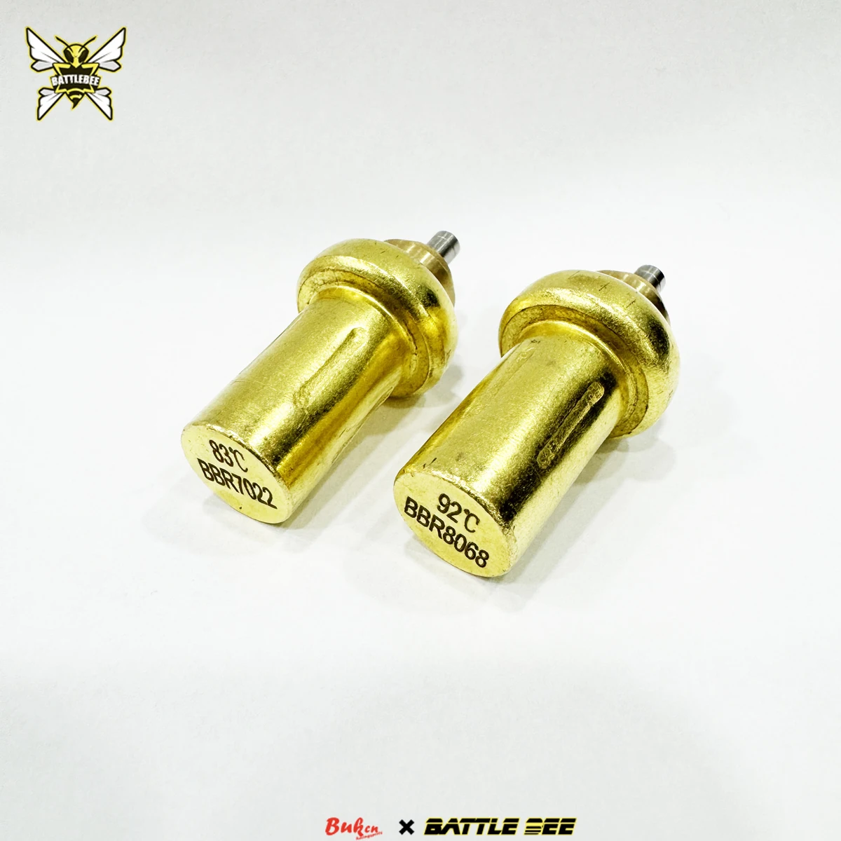 

83°C/92°C Thermostatic Oil Sandwich Plate Thermostat Replacement Water/Oil Adapter For Engine & Transmission Cooling System