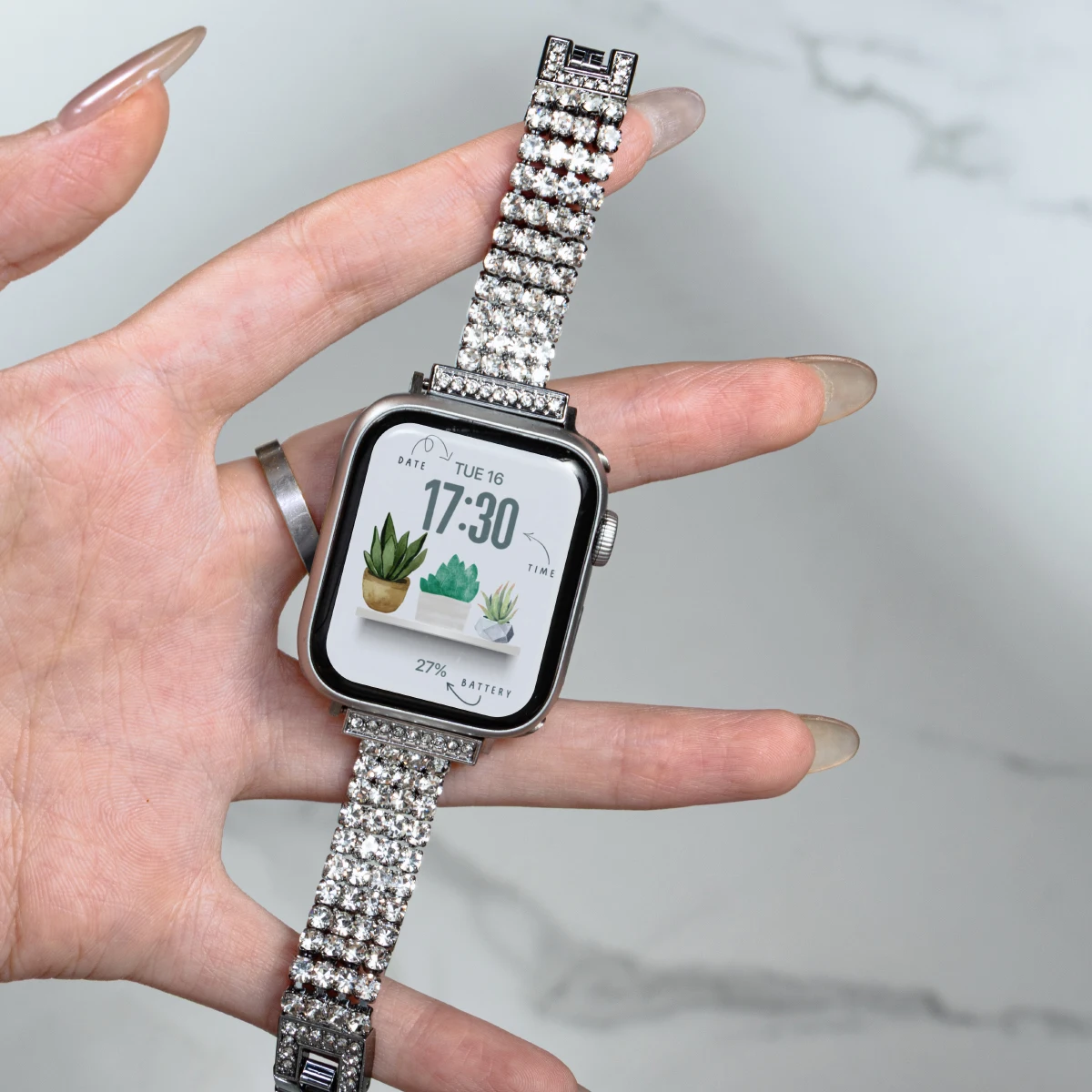 Diamant-Metallarmband für iWatch Ultra 3/2 49mm 44 45 38 31 40 46mm Schlankes Damenarmband für Apple Watch Series 11 10 9 8 7 6 5 4 SE3