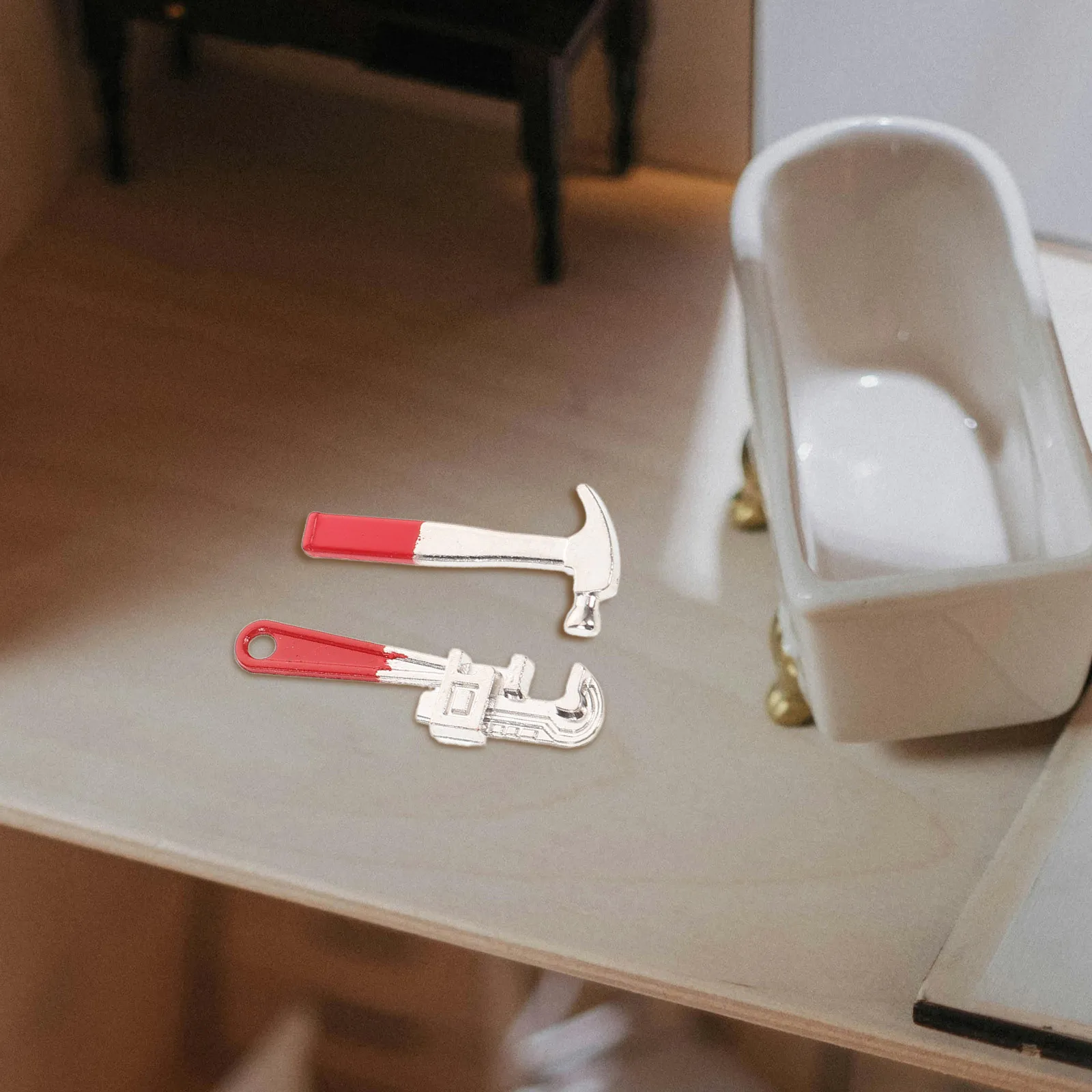 8 個のミニチュアツールセット ミニハンマーレンチ ドールハウス装飾用 クラフト写真小道具 ドールハウス用ミニ家具