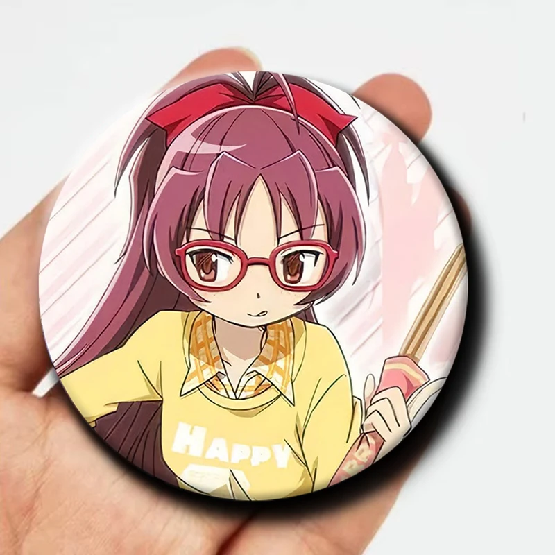 شخصية كرتونية كيوكو ساكورا زر دبوس أنيمي دور كيوكو ساكورا بروش شارة إبداعية لحقيبة الظهر الملابس الديكور هدية