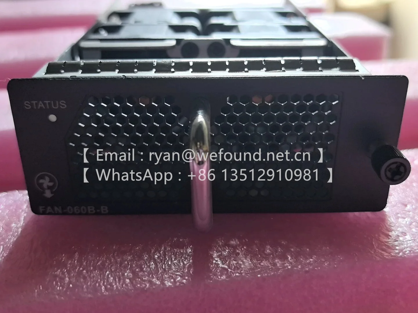 

Вентиляторный блок FAN-060B-B (вентиляторная панель с боковым выхлопом) 02350DNQ