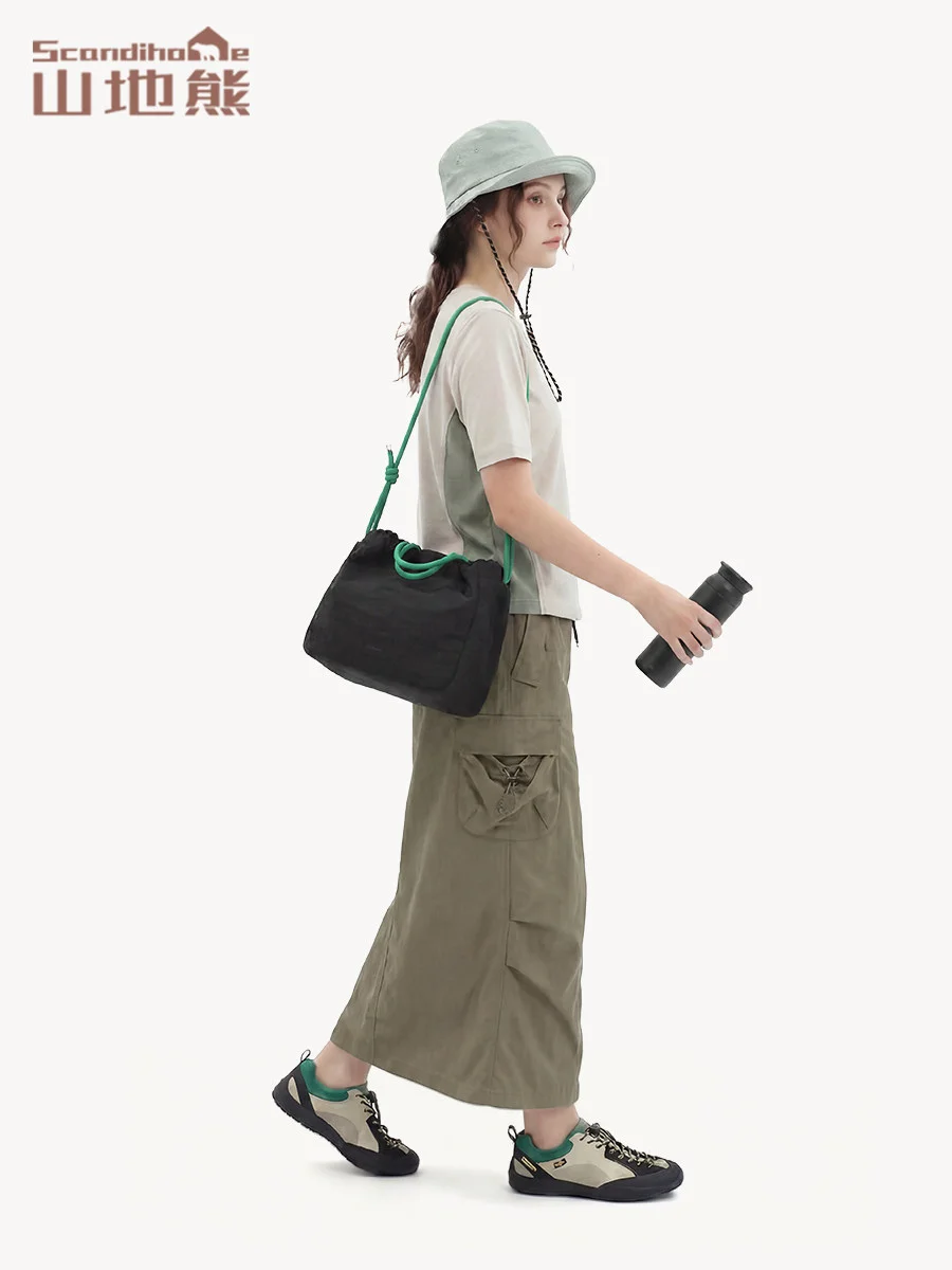 

Gorpcore Nylon Drawstring Tote Bag Women 9.5L Large Capacity Shoulder Bag Water Resistant Crossbody Hobo Bag for Urban Outdoor