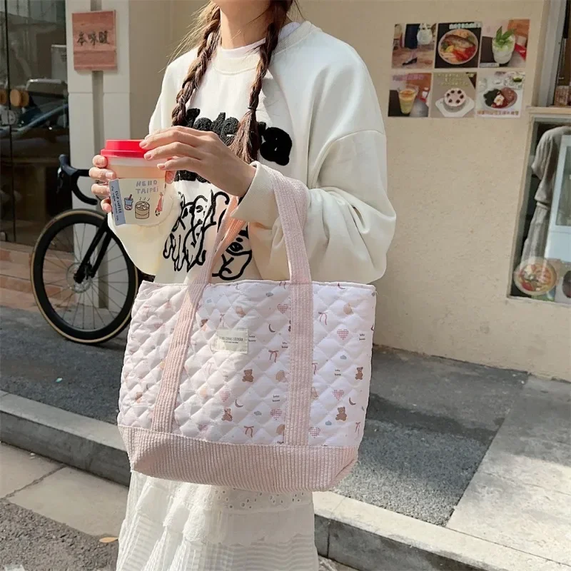 Fashionable Cute Tote Bag Casual Versatile Portable Pink Handbag Large Capacity Diamond Lattice Thread Girl Heart Commuter Bag