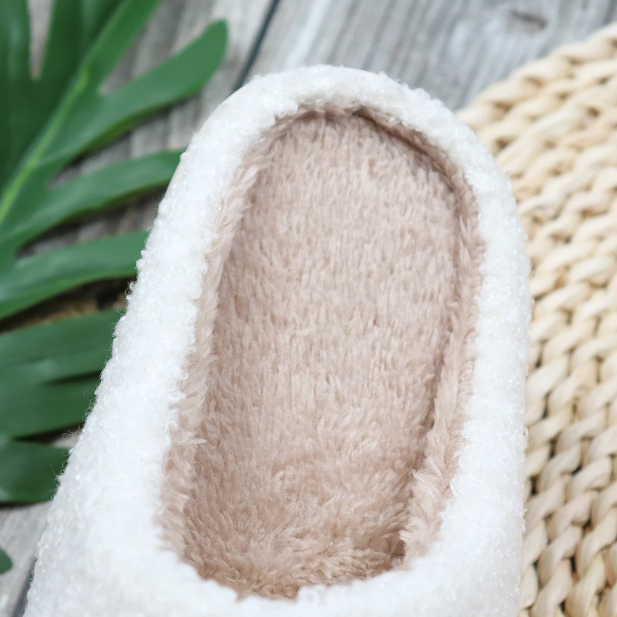 Fashion Letter MAMA Decor Women Slippers Indoor Winter Soft Sole Exquisite Warm Graceful Causal Dormitory Comfy Flat Cotton Shoe