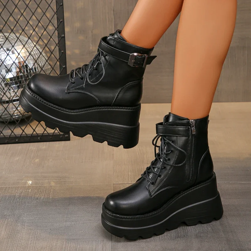 NEW Punk Style Women Shoes Lace-up thick bottom Platform footwear Female Gothic Ankle Rock Metal Decor Fashion comfy Boots