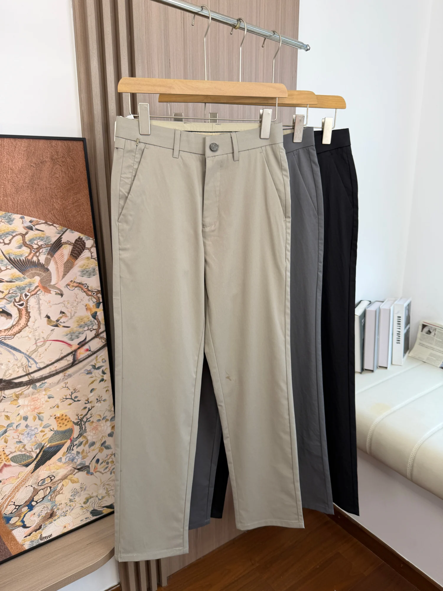 

Silk Smooth Drapey Lightweight Men's Linen Casual Pants Breathable Cool Feeling Spring Summer Straight Leg Pants Button Fly