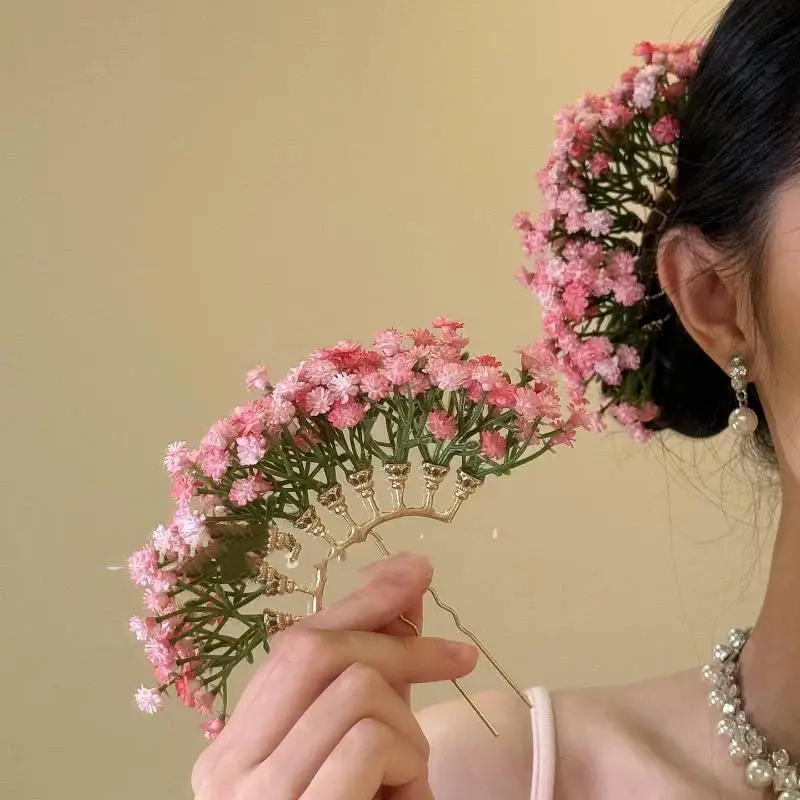 1 Stück handgefertigte Gypsophila-Blumenfächer-Haarnadel mit zarten bunten Blumen und goldenem Rahmen für Hanfu, traditionelle Feste und den täglichen Gebrauch. – Detail 8