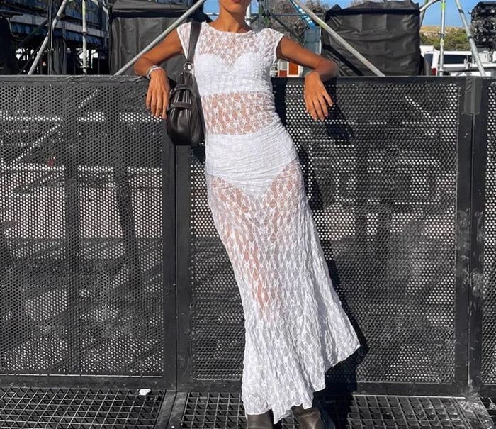 

2025 New Lace See Through Sleeveless Round Neck Dress Spring Summer Fashion Sexy Women Outfit